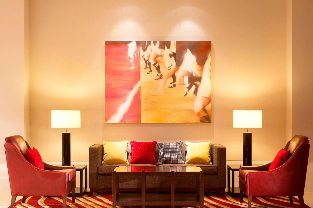 London Twickenham Stadium Hotel, A Member Of Radisson Individuals Экстерьер фото