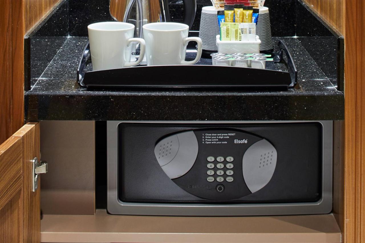 London Twickenham Stadium Hotel, A Member Of Radisson Individuals Экстерьер фото