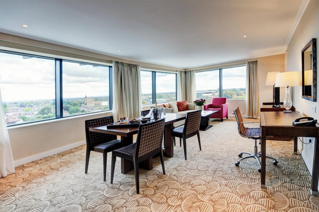 London Twickenham Stadium Hotel, A Member Of Radisson Individuals Экстерьер фото