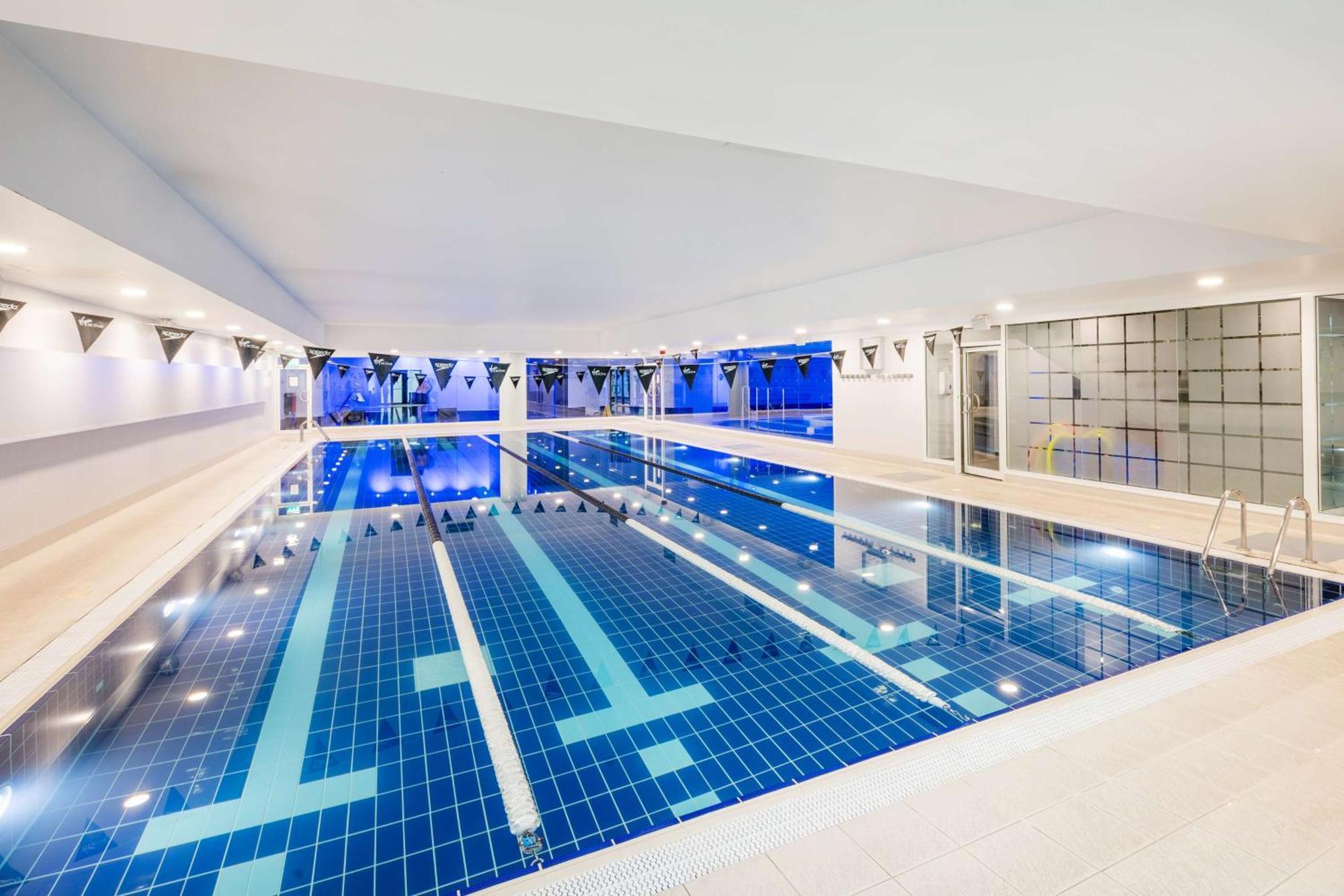 London Twickenham Stadium Hotel, A Member Of Radisson Individuals Экстерьер фото